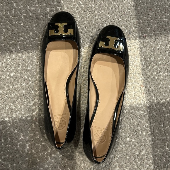Tory Burch heeled flats - Picture 1 of 3